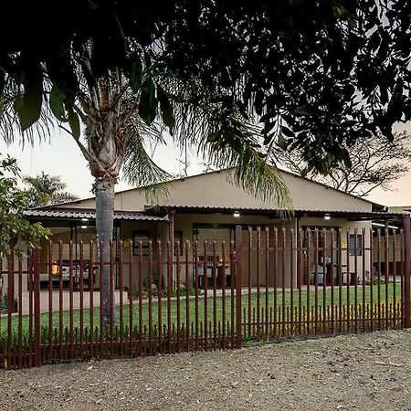 Kiyala Guest Farm Hotel Mbombela Bagian luar foto