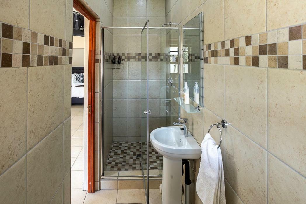 Kiyala Guest Farm Hotel Mbombela Bagian luar foto