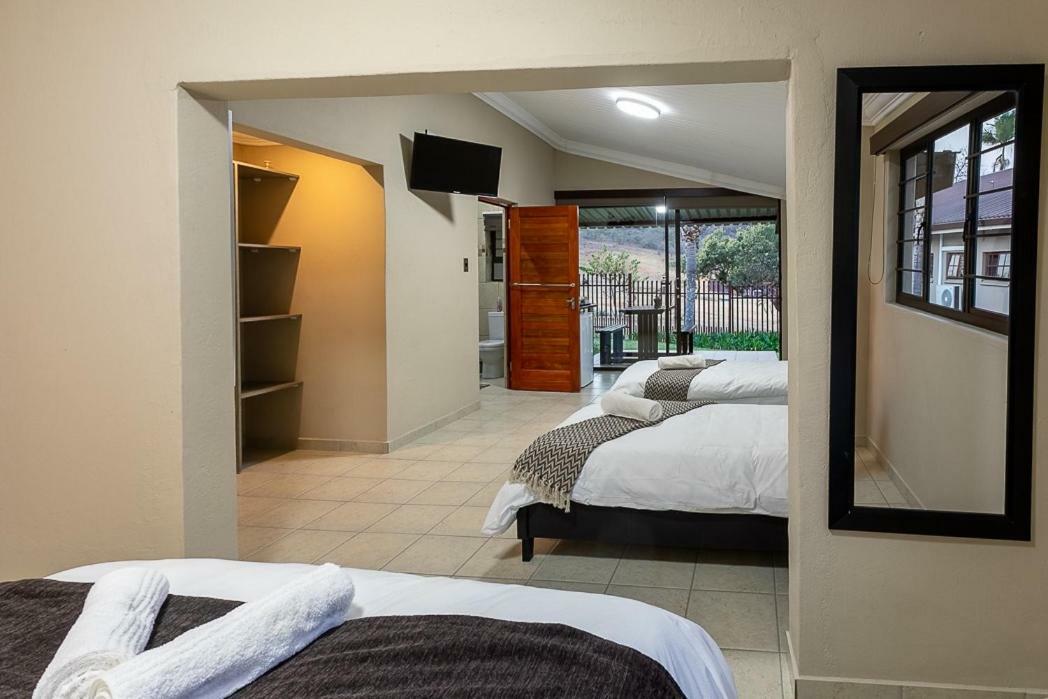 Kiyala Guest Farm Hotel Mbombela Bagian luar foto